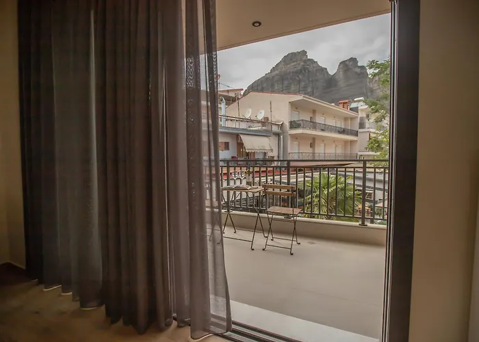 Element Suites - Green - Apt 1Bd - Kalambaka